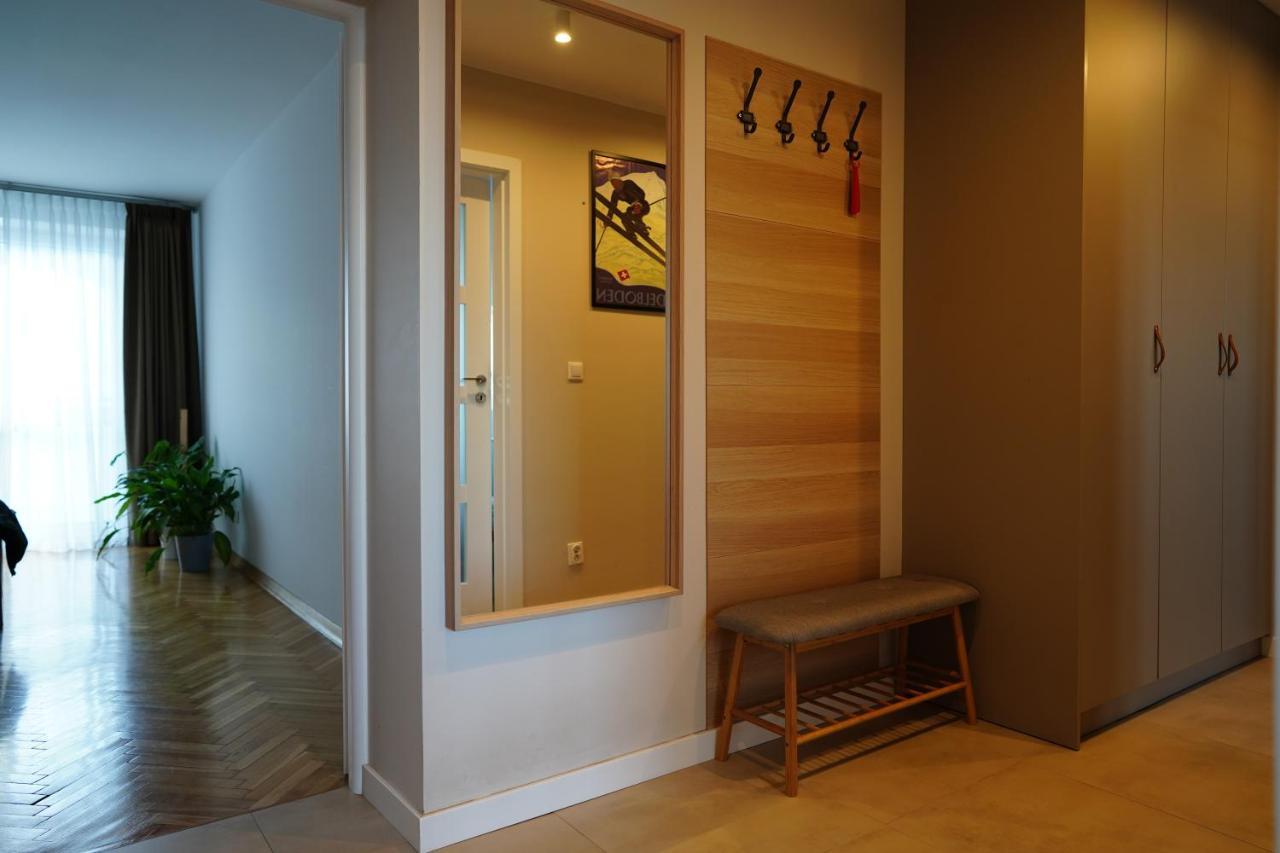 3 Rooms Apartment Podgorze Citybeat #3 Cracovia Exterior foto